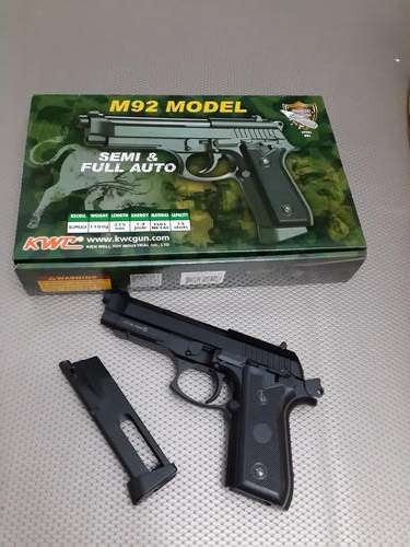 m 92 4.5 co2 full auto.+20 tanks+ 1500 ammo